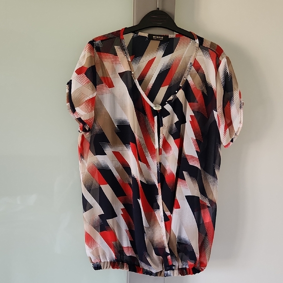 NWOT Made in Italy women's size 46 chiffon top - Picture 1 of 8